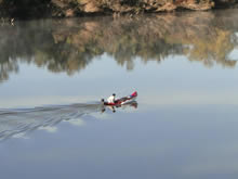 bote en el rio arapey