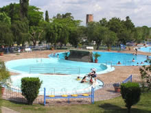 piscinas circulares de las termas de guaviyu